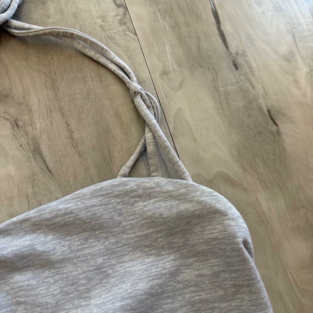 Lululemon Rare Wandering Yogi Braid Strappy Back Halter Gray Sports Bra Size 8 - Picture 3 of 6